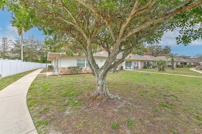Photo - 4313 Tahitian Gardens Cir Unidad A