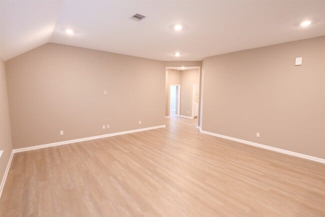 Photo - 7211 Songlark Lndg Ct