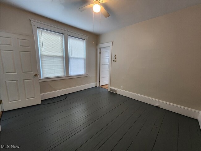 Photo - 1949 Coltman Rd Unit 4