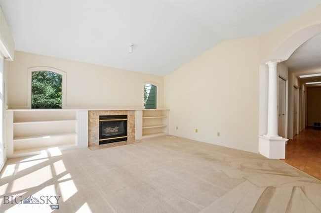 Photo - 3155 Fieldstone Dr W