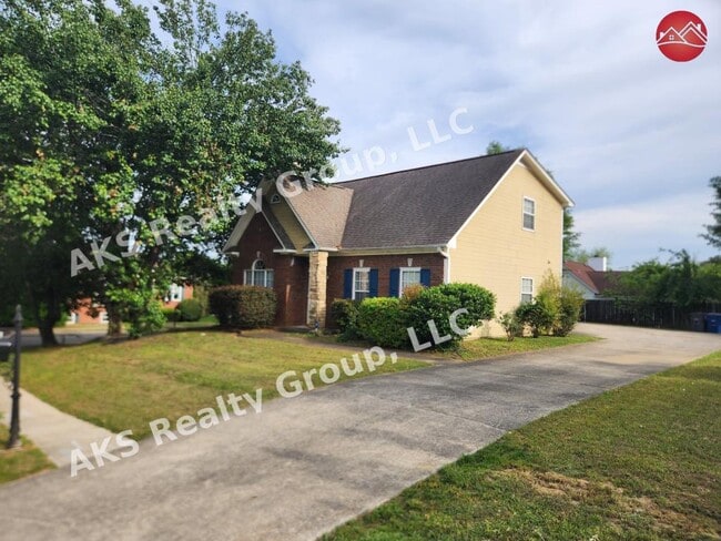 Photo - 2460 Mountain Dr