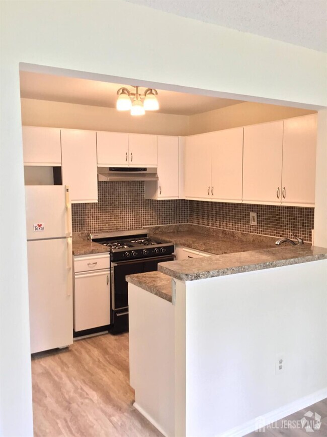 Building Photo - 53 Tanglewood Ct Rental