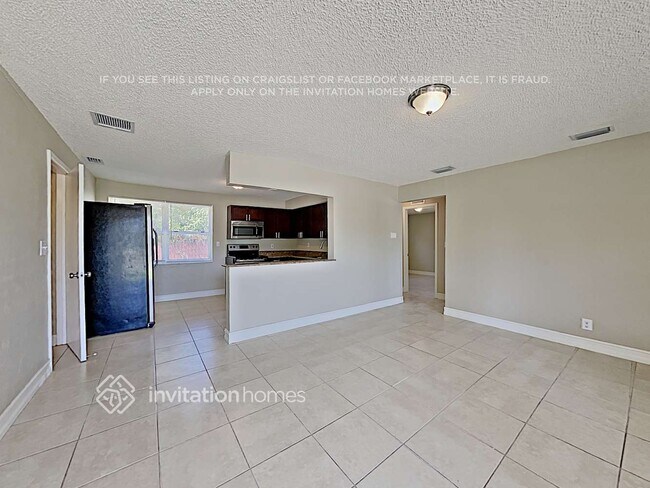 4929 SW 20th St