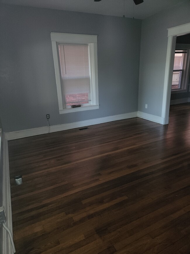 Photo - 3916 Clark Ave