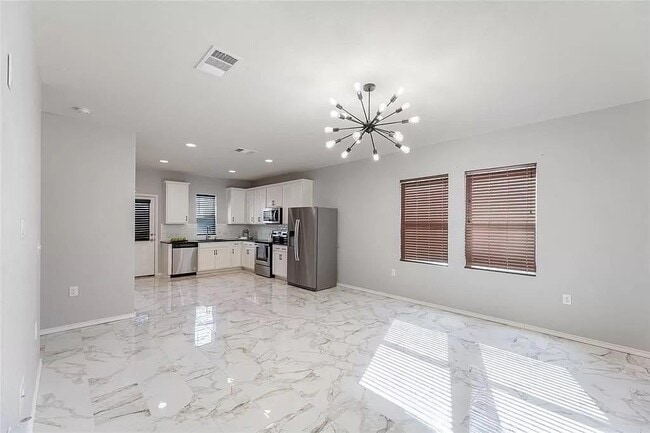 Photo - 13021 Foreston Dr