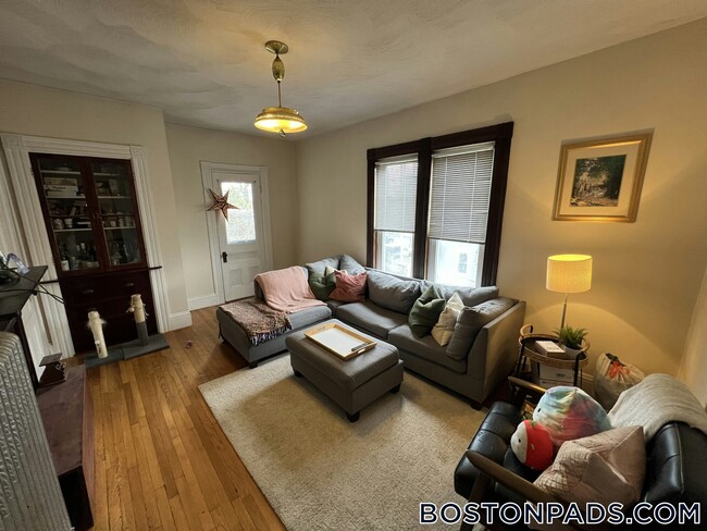 Photo - 211 Holland St Unidad 2