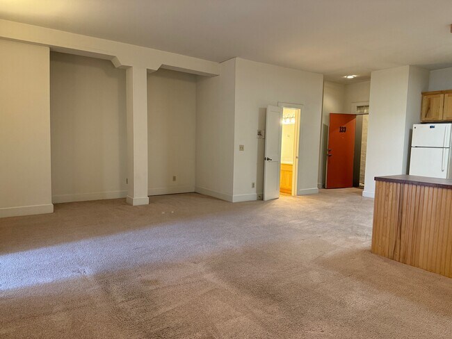 133 - Abodes Downtown (Franklin Apts)