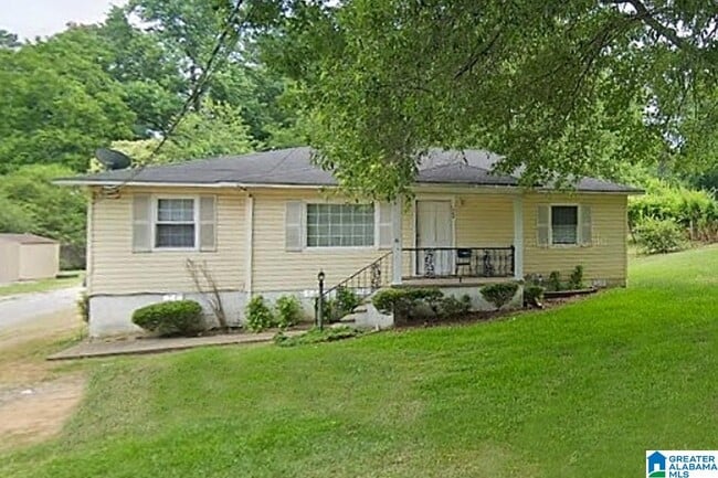 Building Photo - 305 Rose Hill Rd
