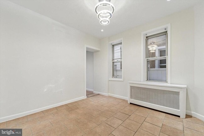 Photo - 3052 Aramingo Ave