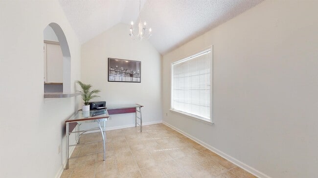 Photo - 195 Cross Point Dr