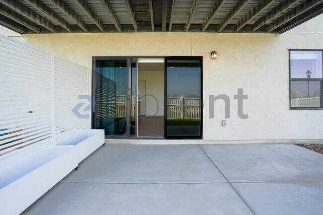 Photo - Unit B