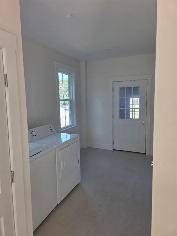 Photo - 258 Main St Unit 1