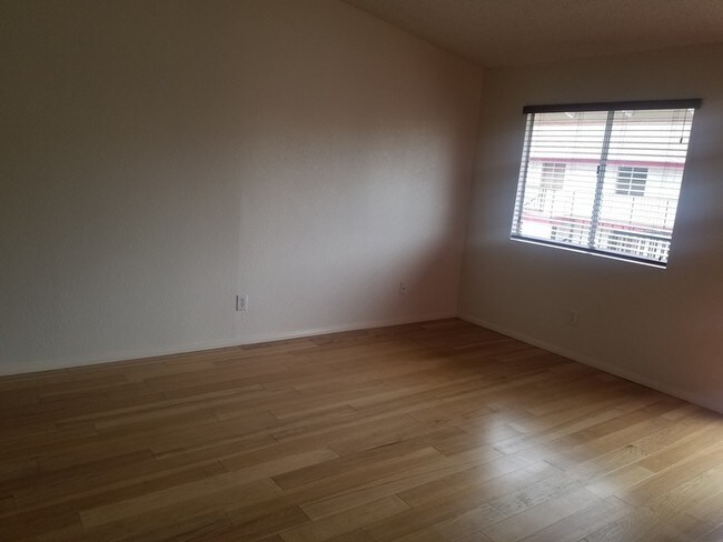 Photo - 32nd St and Greenway Rd Unit 202