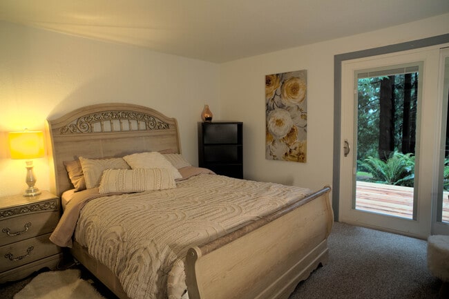 Photo - 1114 Pawnee Ln