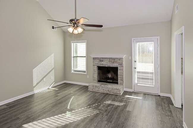 Photo - 6801 Bramble Ln