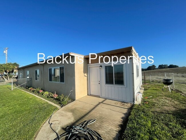 Building Photo - 333 Espinosa Rd Unit B