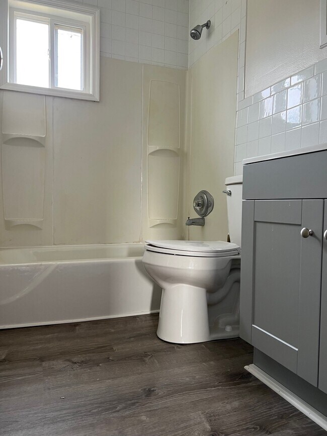 Newer vanity - 9 Fishkill Glen Dr Unit G