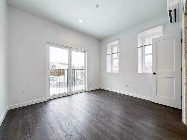 Photo - 71 Perrin St Unit 2
