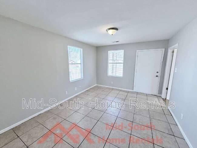 Photo - 1549 Patton St