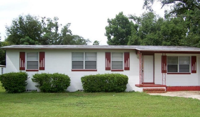 Building Photo - Cute as a Button, House For Rent, JAX Heights