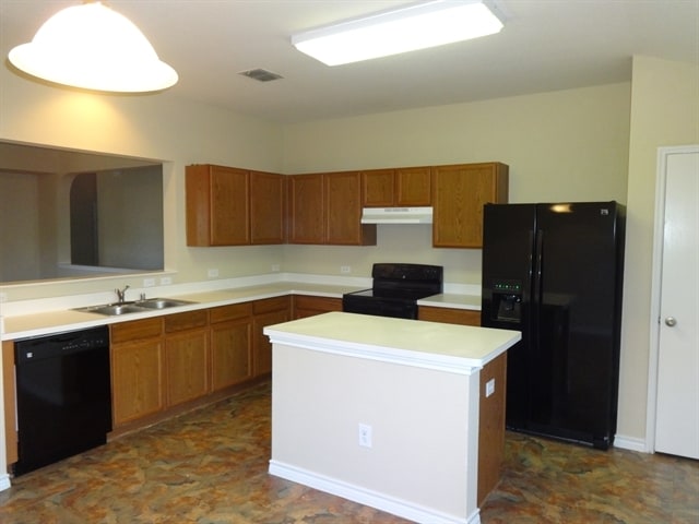 Photo - 820 Bee Creek Ln