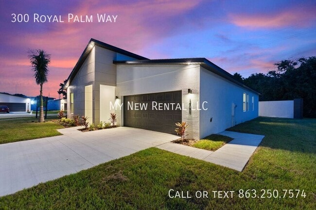 Photo - 300 Royal Palm Wy