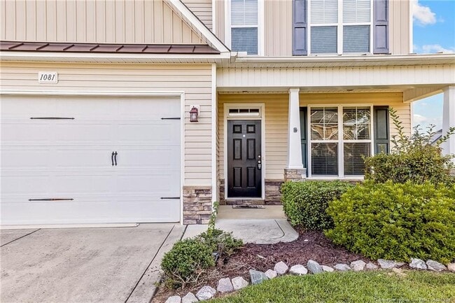 Photo - 1081 Ronald Reagan Drive