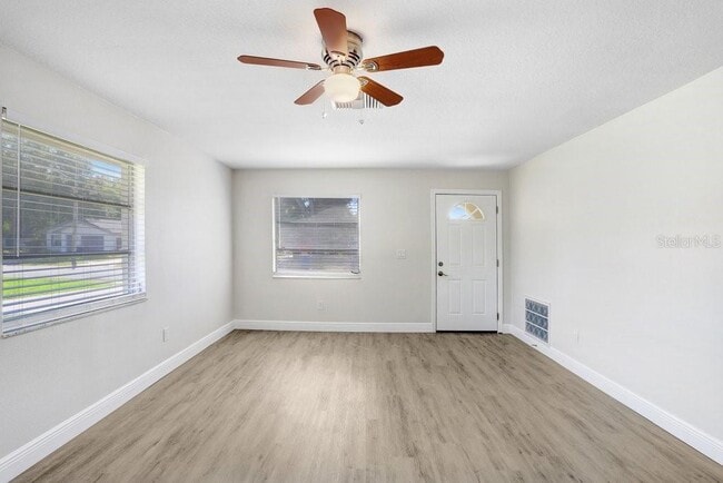 Photo - 3166 Downing St