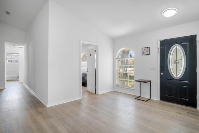 Photo - 802 Abbott Ave