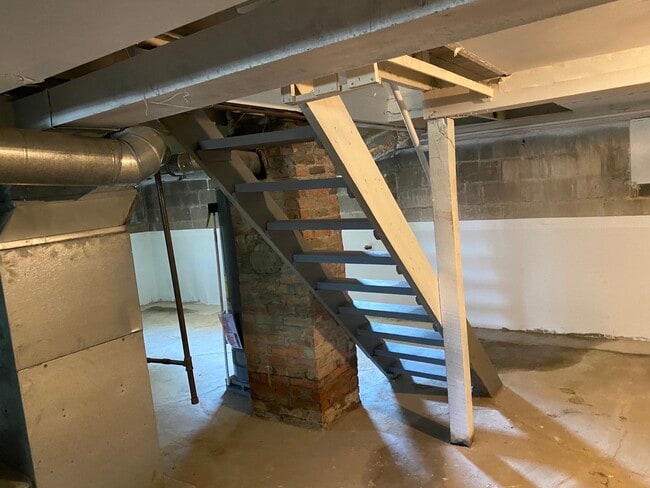 Photo - 2322 Fairmont Ave