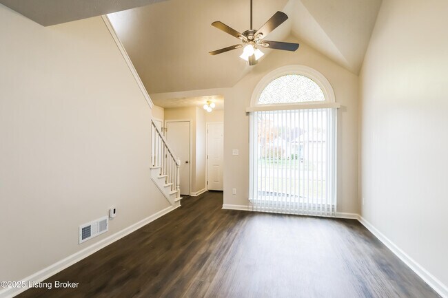 Photo - 3324 Rainview Cir