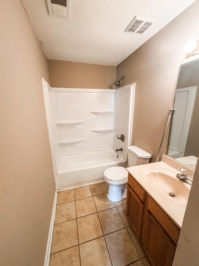 Photo - 6943 Naples Dr