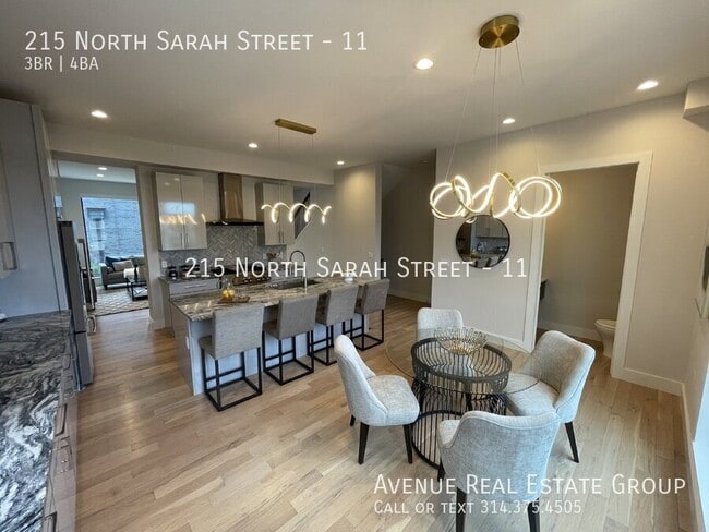 Photo - 215 N Sarah St