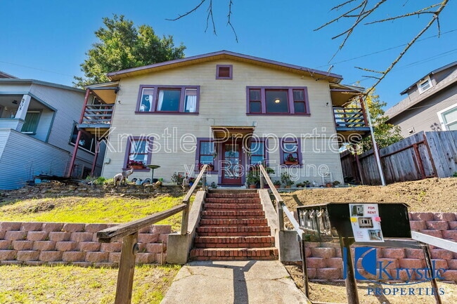 Building Photo - 517 Alhambra St Rental