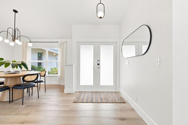 Photo - 1259 Barnstaple Cir