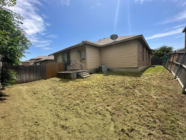 Photo - 304 Rosalie Dr