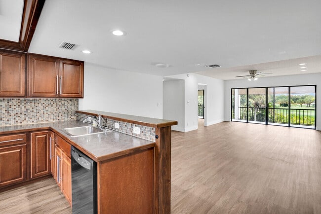Photo - 1701 Presidential Way Unit A201