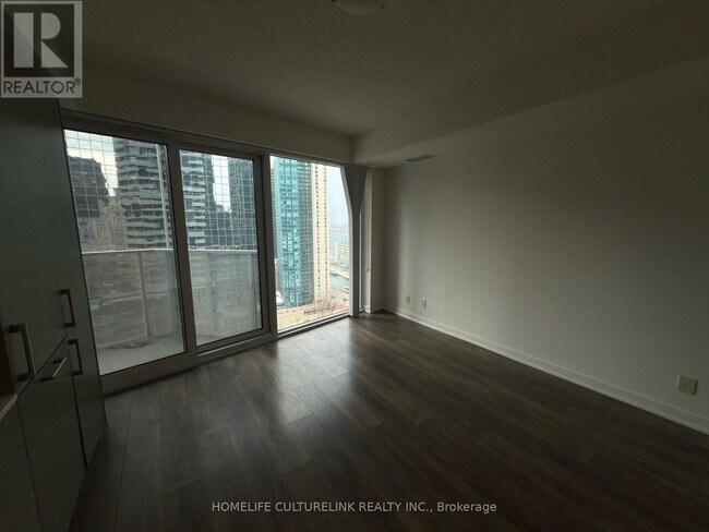 Photo - 100 Harbour St Unit 1908