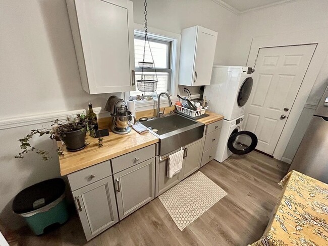 Photo - 369 Dorchester St Unit 3