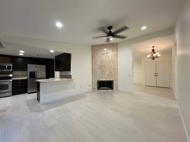 Photo - Gorgeous 3 bedrooms, 2 baths in highly desired North La Quinta