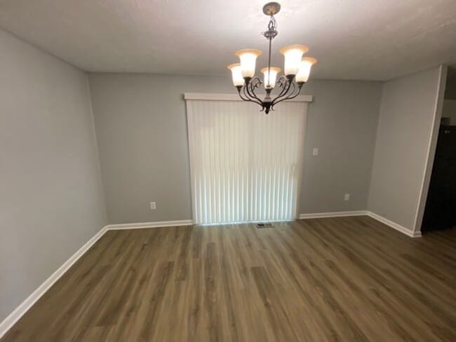 Photo - 3063 Sasanqua Ln SW