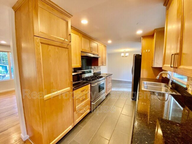 Photo - 1815 152nd Ave SE