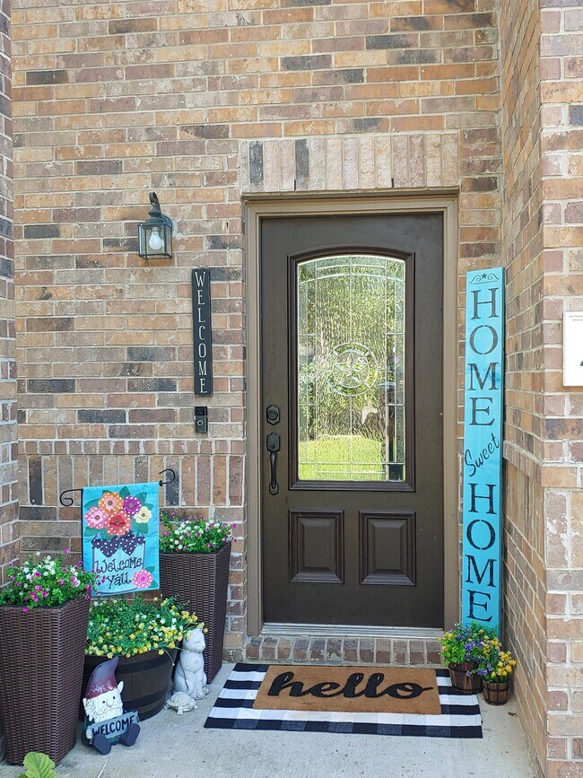 Photo - 4405 Woodstock Dr