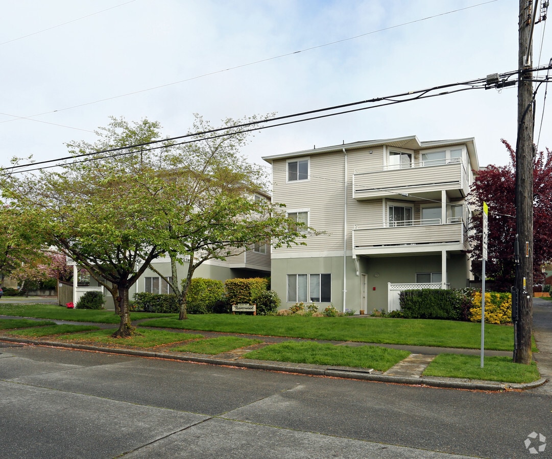 Photo - Ravenswood Apartments