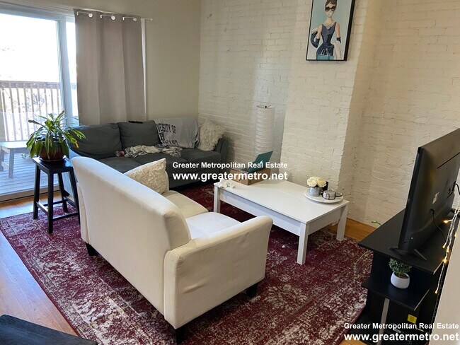 Photo - 856 E Broadway Unidad 1