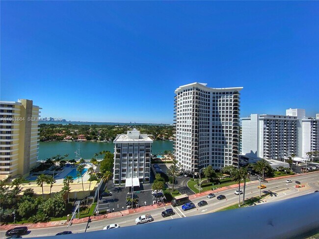 Photo - 5601 Collins Ave Unit 1423