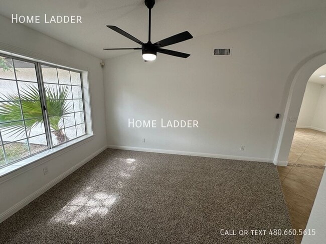 Photo - 2640 E Mallory St