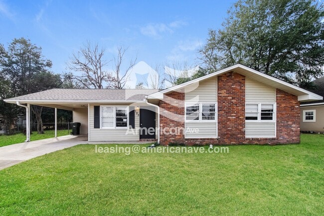 Building Photo - 103 Galahad Dr