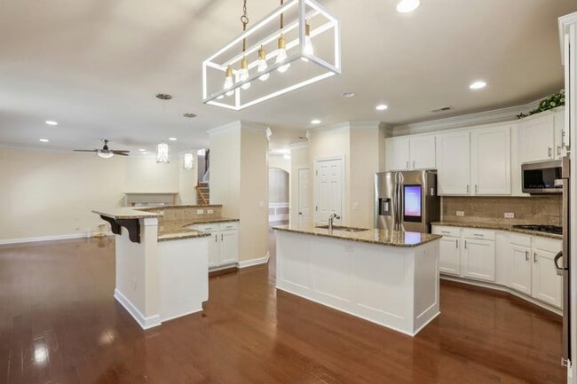 Photo - 1641 Danbury Parc Pl