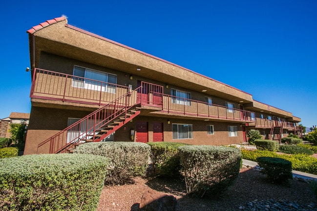 Photo - El Parque Villas